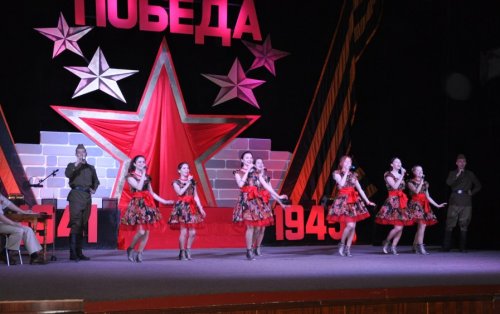 Праздничный концерт в честь Дня Победы прошел в ДК им. Павла Ткаченко