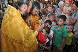 Роман Иванченко посетил праздничное богослужение в День памяти первоверховных апостолов Петра и Павла