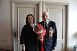 Глава Бендер Роман Иванченко поздравил ветеранов ВОВ с днями рождения
