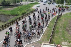 Более 300 человек приняли участие в городском велопробеге, посвященном Дню Победы (фотоотчет+видео) 