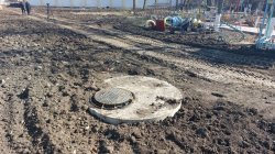 В Бендерах продолжается ремонт канализационного коллектора